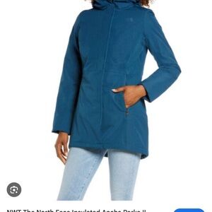 The North Face parka S NWT